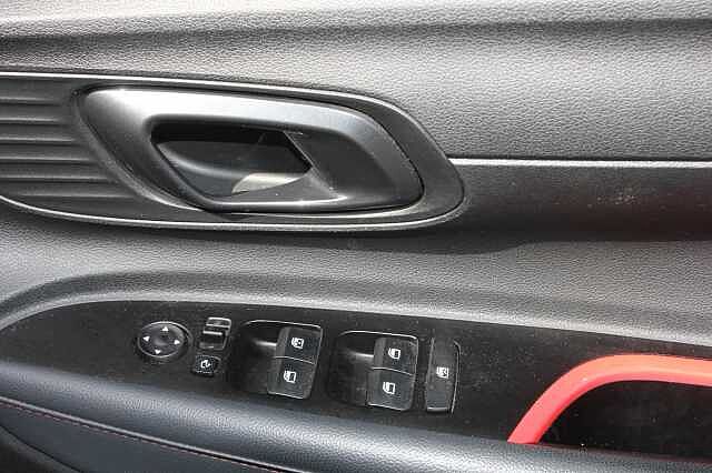 Hyundai I20 1.0T GDi 48V MHD 120 N Line 5dr Black