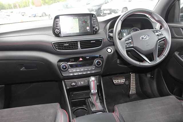 Hyundai TUCSON 1.6 TGDi 177 N Line 5dr 2WD DCT Black