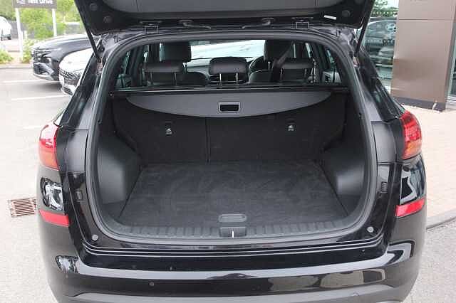 Hyundai TUCSON 1.6 TGDi 177 N Line 5dr 2WD DCT Black