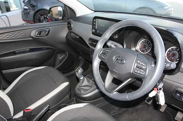 Hyundai i10 1.0 MPi SE 5dr