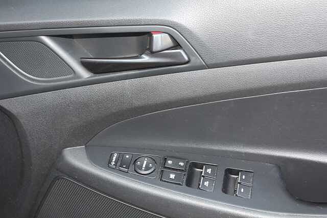 Hyundai TUCSON 1.6 TGDi 177 N Line 5dr 2WD
