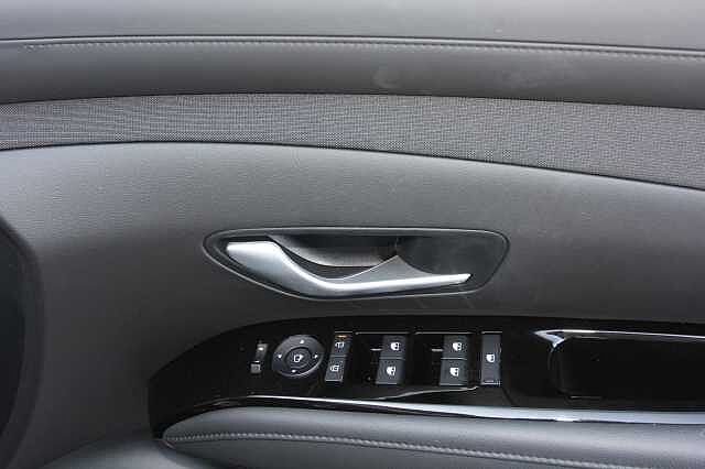 Hyundai TUCSON 1.6T 239 Hybrid Ultimate 5dr Auto