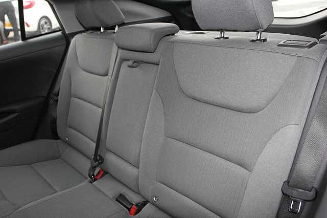 Hyundai IONIQ 1.6 GDi Hybrid Premium 5dr DCT
