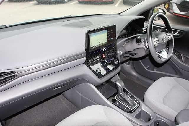 Hyundai IONIQ 1.6 GDi Hybrid Premium 5dr DCT