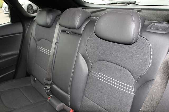 Hyundai I30 1.0T GDi Premium 5dr Red