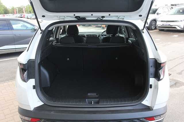 Hyundai TUCSON 1.6 TGDi Premium 5dr 2WD White