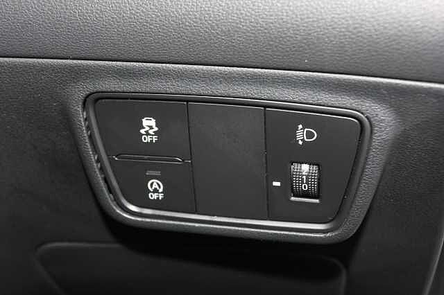 Hyundai TUCSON 1.6 TGDi Premium 5dr 2WD White