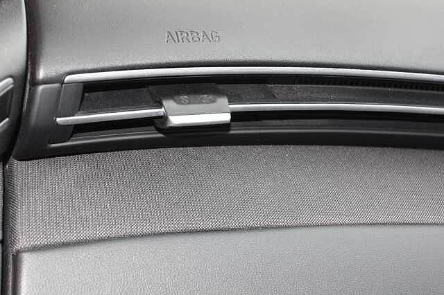 Hyundai TUCSON 1.6 TGDi Premium 5dr 2WD White