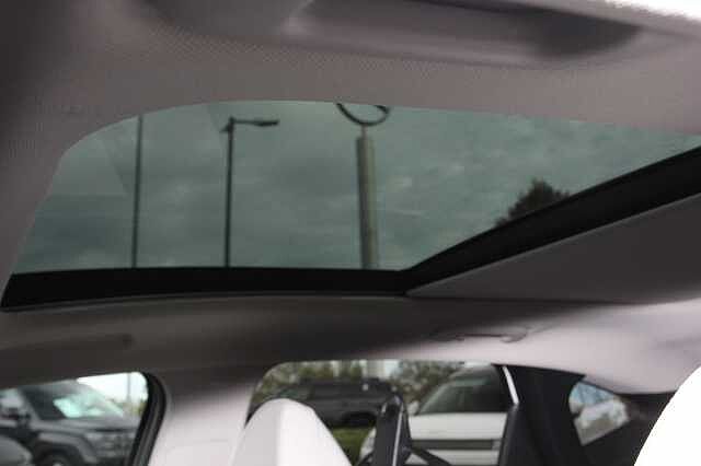 Hyundai TUCSON 1.6T 150 Ultimate 5dr DCT White