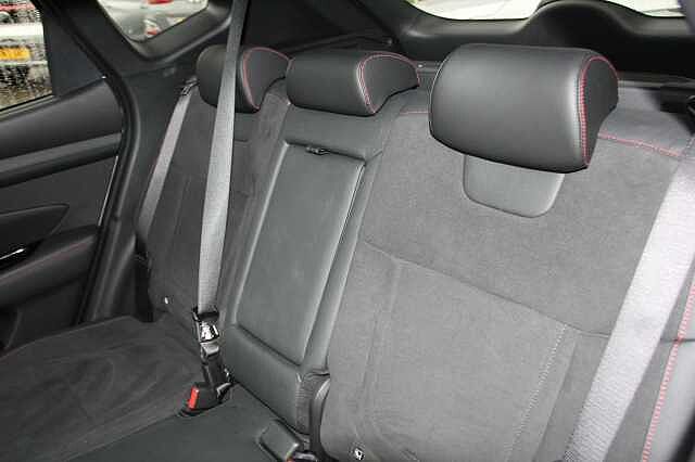 Hyundai TUCSON 1.6T Hybrid N Line S 5dr Auto White