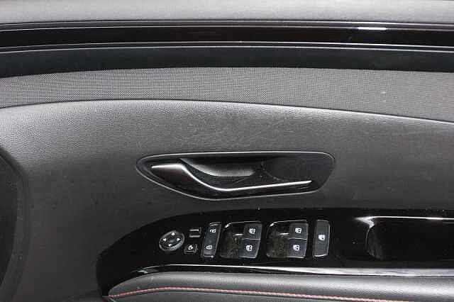 Hyundai TUCSON 1.6 TGDi Hybrid 230 N Line S 5dr 2WD Auto Red