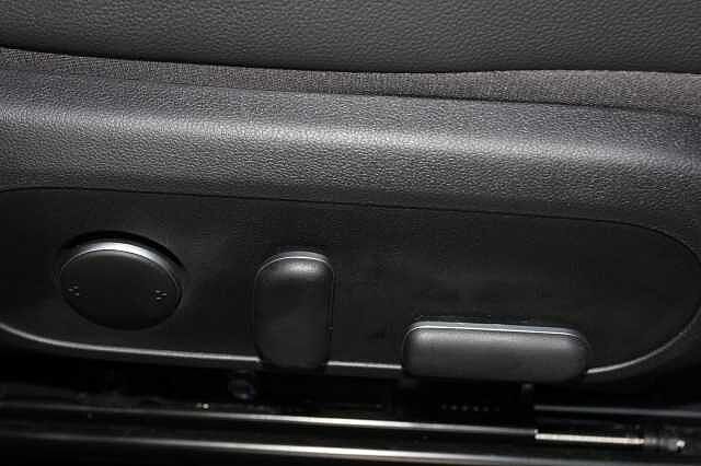 Hyundai KONA 1.6 Hybrid 138 Ultimate 5dr DCT Grey