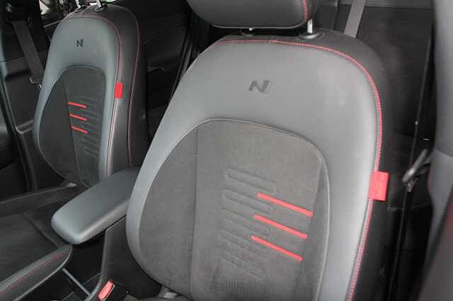 Hyundai KONA 1.6 Hybrid 138 N Line S 5dr DCT White