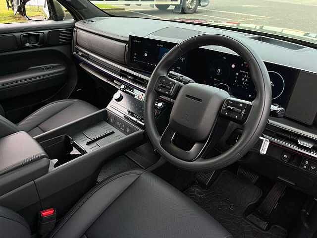 Hyundai SANTA FE 1.6 T-GDi 13.8kWh Calligraphy SUV 5dr Petrol Plug-in Hybrid Auto 4WD Euro 6 (s/s