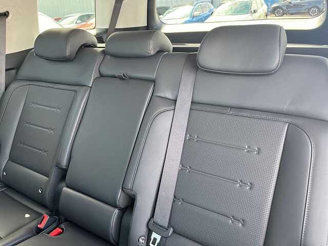 Hyundai SANTA FE 1.6 h T-GDi Premium Auto Euro 6 (s/s) 5dr (7Seat)