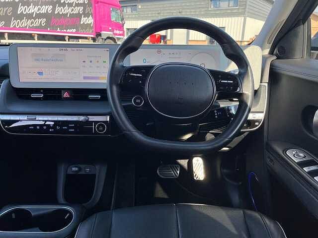 Hyundai IONIQ 5 73kWh Ultimate Hatchback 5dr Electric Auto AWD (305 ps)