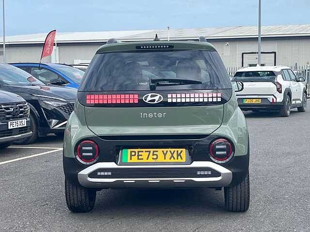 Hyundai INSTER Long Range 49kWh 02 SUV 5dr Electric Auto (115 ps)