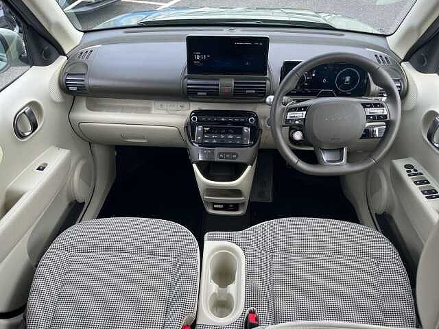 Hyundai INSTER Long Range 49kWh 02 SUV 5dr Electric Auto (115 ps)
