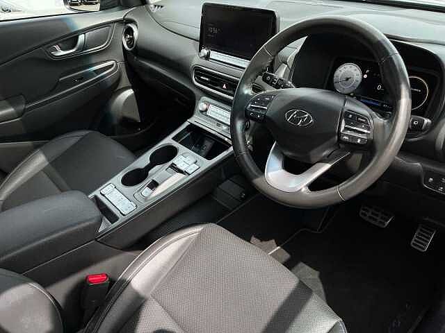 Hyundai KONA 64kWh Ultimate SUV 5dr Electric Auto (10.5kW Charger) (204 ps)