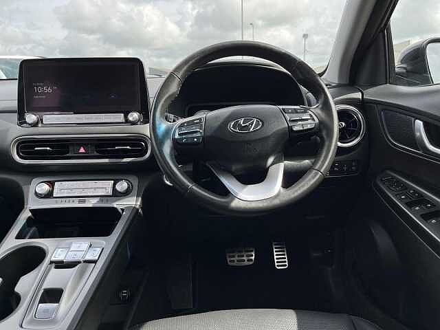 Hyundai KONA 64kWh Ultimate SUV 5dr Electric Auto (10.5kW Charger) (204 ps)