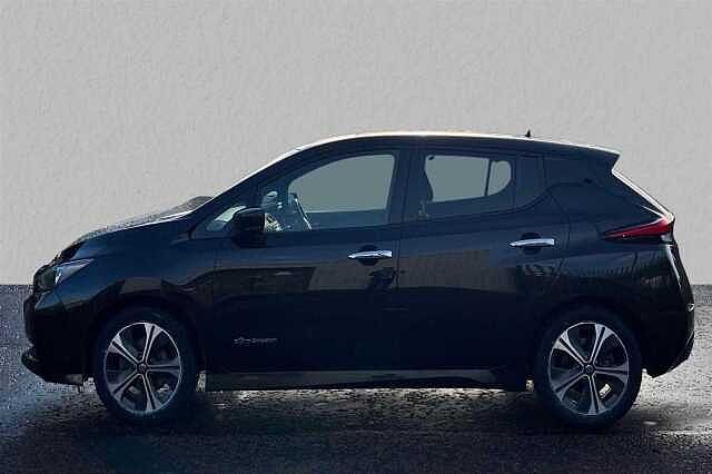 Nissan LEAF 5 DR HATCHBACK E (110kw) 3.Zero