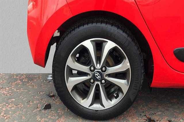 Hyundai i10 1.2 Premium SE 5 Door