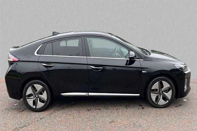 Hyundai IONIQ 1.6 GDi (105ps) Premium SE Hybrid DCT 5Dr HB