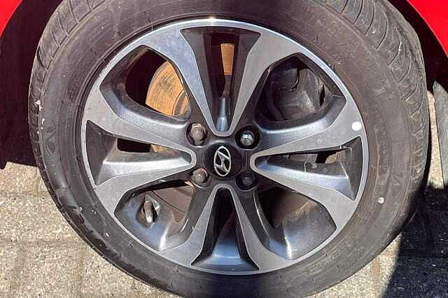 Hyundai i10 Hatchback 5d 1.0 (67ps) PLAY