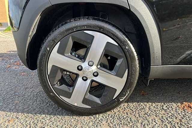 Hyundai INSTER Long Range 49kWh 02 SUV 5dr Electric Auto (115 ps) Black