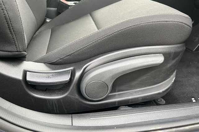 Hyundai i20 1.0 T-GDi Black Line Hatchback 5dr Petrol Manual Euro 6 (s/s) (90 ps)