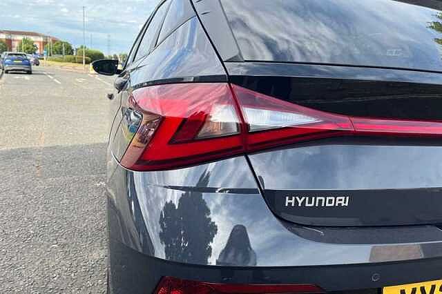 Hyundai i20 1.0 T-GDi Black Line Hatchback 5dr Petrol Manual Euro 6 (s/s) (90 ps)