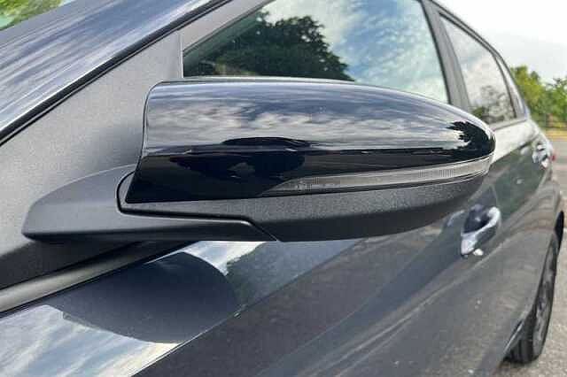 Hyundai i20 1.0 T-GDi Black Line Hatchback 5dr Petrol Manual Euro 6 (s/s) (90 ps)