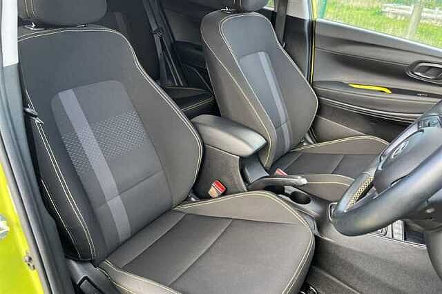 Hyundai I20 1.0 T-GDi Ultimate Hatchback 5dr Petrol DCT Euro 6 (s/s) (100 ps) Yellow