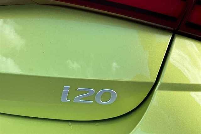 Hyundai I20 1.0 T-GDi Ultimate Hatchback 5dr Petrol DCT Euro 6 (s/s) (100 ps) Yellow
