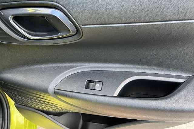 Hyundai I20 1.0 T-GDi Ultimate Hatchback 5dr Petrol DCT Euro 6 (s/s) (100 ps) Yellow