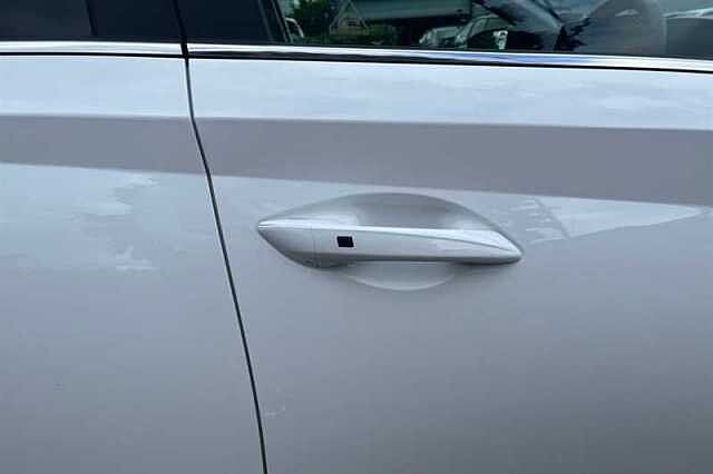 Hyundai I20 1.0 T-GDi Tech Line Hatchback 5dr Petrol DCT Euro 6 (s/s) (90 ps)