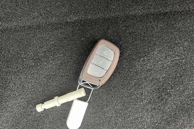 Hyundai I20 1.0 T-GDi Tech Line Hatchback 5dr Petrol DCT Euro 6 (s/s) (90 ps)