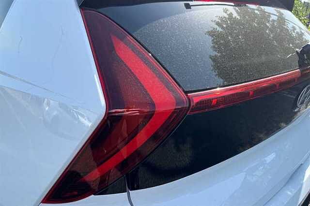 Hyundai BAYON 1.0 T-GDi Tech Line SUV 5dr Petrol DCT Euro 6 (s/s) (90 ps)