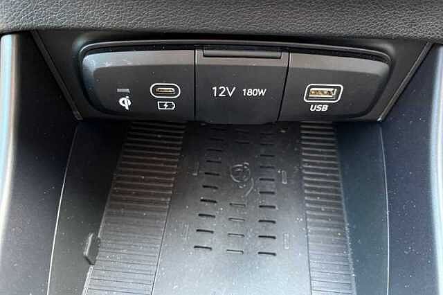 Hyundai BAYON 1.0 T-GDi Tech Line SUV 5dr Petrol DCT Euro 6 (s/s) (90 ps)