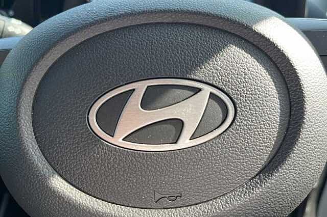 Hyundai BAYON 1.0 T-GDi Tech Line SUV 5dr Petrol DCT Euro 6 (s/s) (90 ps)