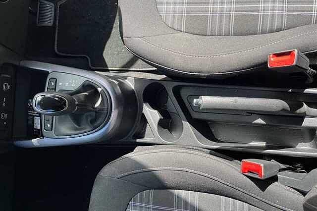 Hyundai I10 1.2 Premium Hatchback 5dr Petrol Auto Euro 6 (s/s) (79 ps) Blue