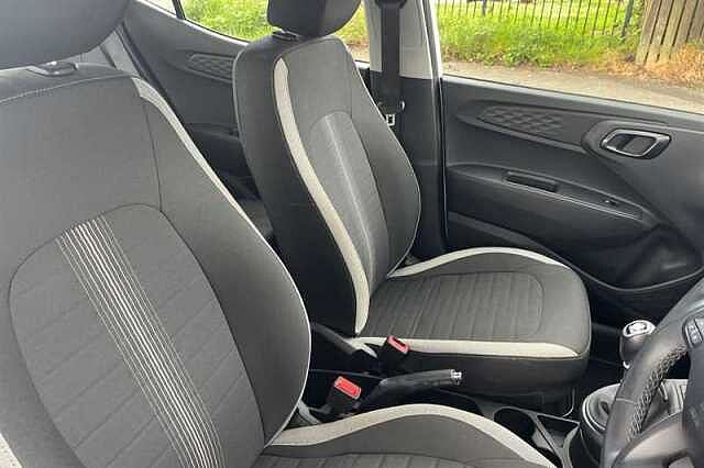 Hyundai I10 1.0 Advance Hatchback 5dr Petrol Manual Euro 6 (s/s) (63 ps) White