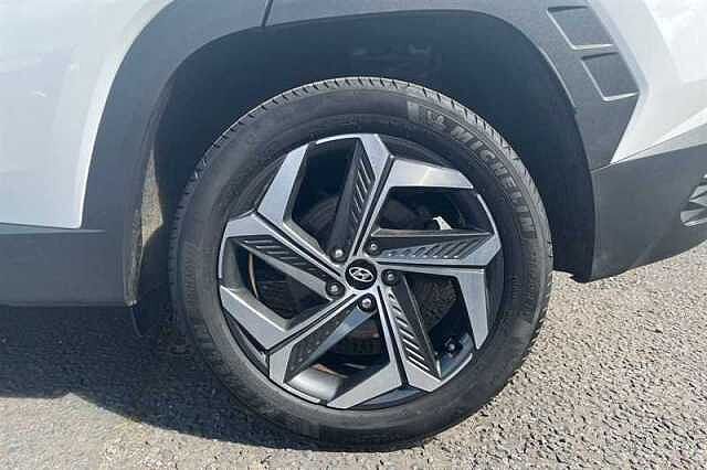 Hyundai TUCSON 1.6 h T-GDi Ultimate SUV 5dr Petrol Hybrid Auto Euro 6 (s/s) (230 ps) White