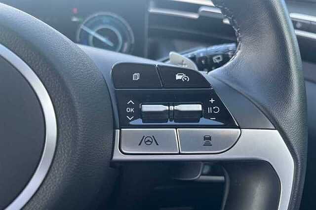 Hyundai TUCSON 1.6 h T-GDi Ultimate SUV 5dr Petrol Hybrid Auto Euro 6 (s/s) (230 ps) White