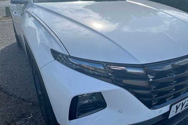 Hyundai TUCSON 1.6 h T-GDi Ultimate SUV 5dr Petrol Hybrid Auto Euro 6 (s/s) (230 ps) White