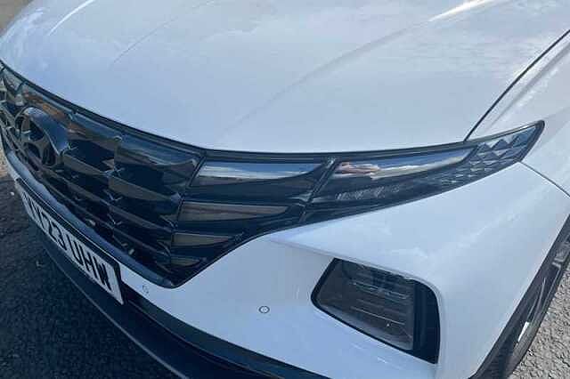 Hyundai TUCSON 1.6 h T-GDi Ultimate SUV 5dr Petrol Hybrid Auto Euro 6 (s/s) (230 ps) White