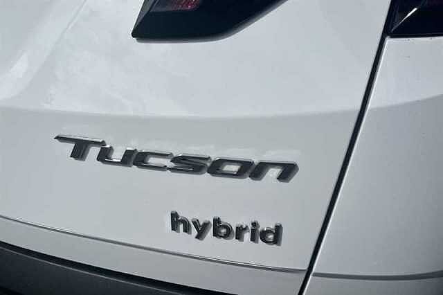 Hyundai TUCSON 1.6 h T-GDi Ultimate SUV 5dr Petrol Hybrid Auto Euro 6 (s/s) (230 ps) White