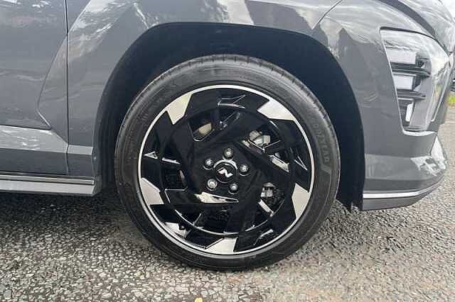 Hyundai KONA 65.4kWh N Line SUV 5dr Electric Auto (218 ps)