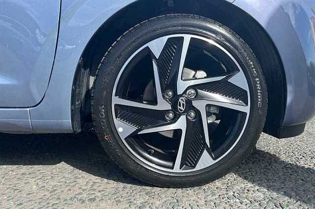 Hyundai I10 1.2 Premium Hatchback 5dr Petrol Auto Euro 6 (s/s) (79 ps)