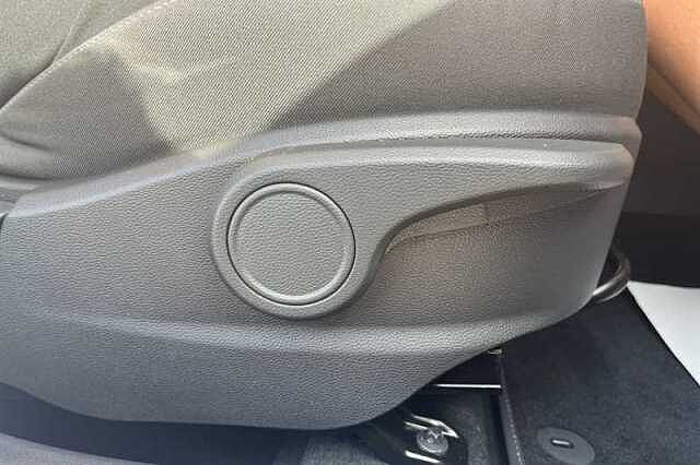 Hyundai I10 1.2 Premium Hatchback 5dr Petrol Auto Euro 6 (s/s) (79 ps)